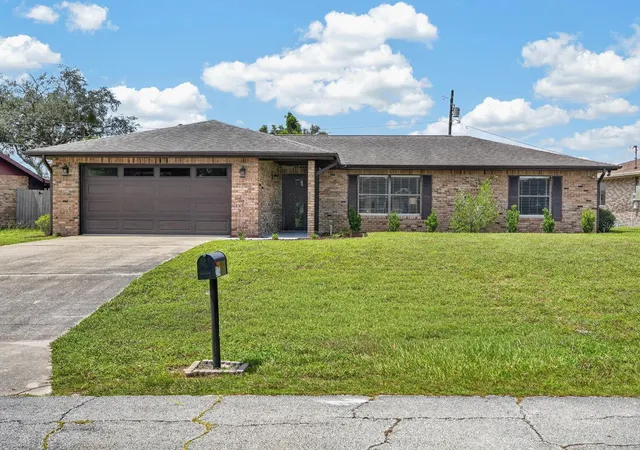Photo 1 of Single family home for sale at 2114 El Campo Ave, Deltona, FL 32725 | MLS# FC321109 | Listing updated on 2026-09-06