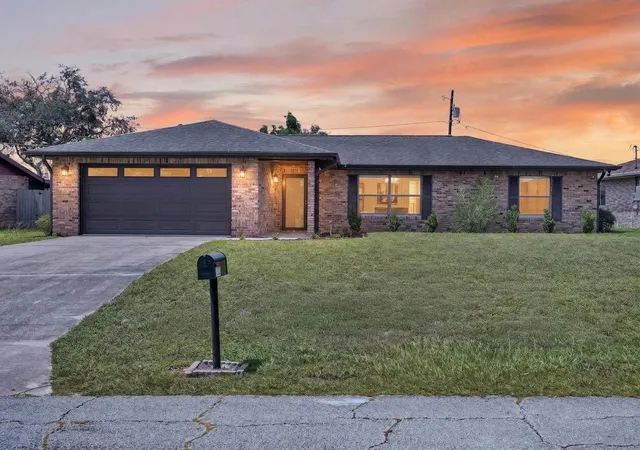Photo 3 of Single family home for sale at 2114 El Campo Ave, Deltona, FL 32725 | MLS# FC321109 | Listing updated on 2026-09-06