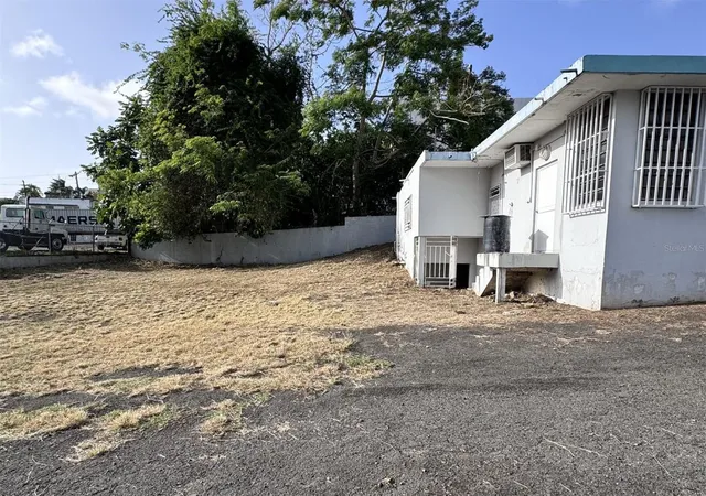 Photo 3 of Single family home for sale at 2 Esteban Quintana St, Guaynabo, PR 00966 | MLS# PR9123827 | Listing updated on 2026-09-01
