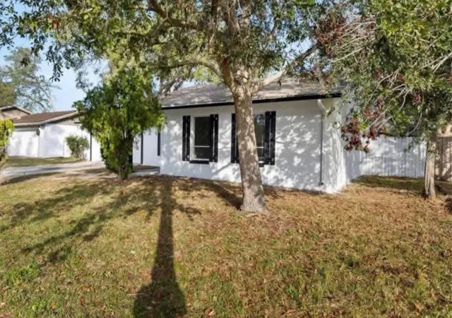 Photo 2 of Single family home for sale at 14915 Gentilly Pl, Tampa, FL 33624 | MLS# TB8544105 | Listing updated on 2026-09-01