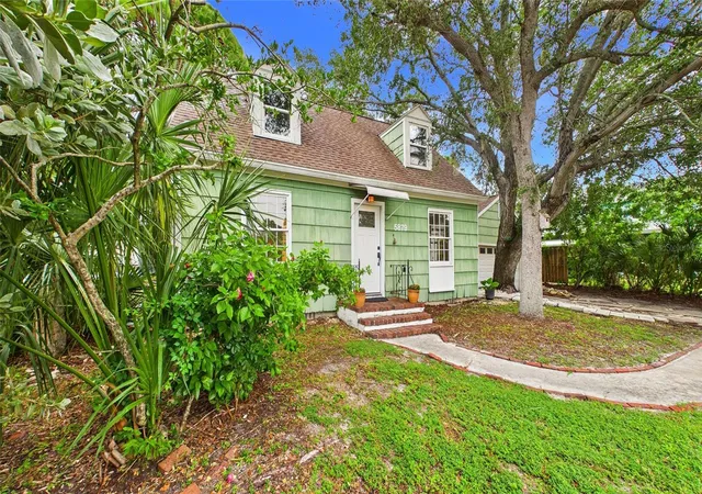 Photo 3 of Single family home for sale at 5879 27th Avenue S, Gulfport, FL 33707 | MLS# TB8544107 | Listing updated on 2026-10-10