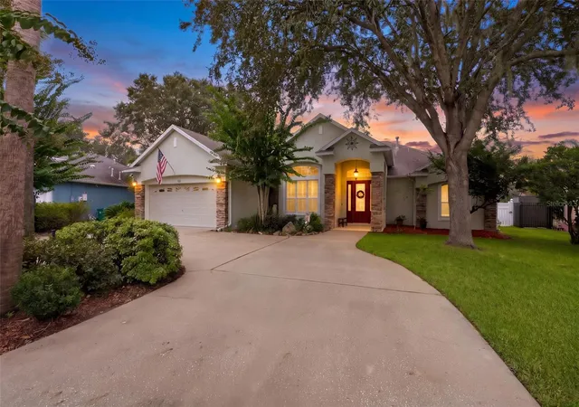 Photo 1 of Single family home for sale at 106 Oak Hvn Cir, Deland, FL 32720 | MLS# S5156665 | Listing updated on 2026-10-09