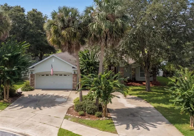 Photo 3 of Single family home for sale at 106 Oak Hvn Cir, Deland, FL 32720 | MLS# S5156665 | Listing updated on 2026-10-09