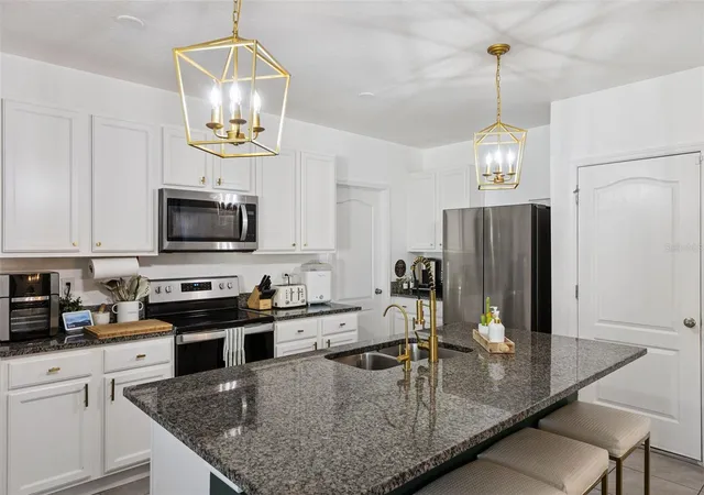 Photo 3 of Single family home for sale at 3676 Sungrove Cir, Sanford, FL 32771 | MLS# O6437923 | Listing updated on 2026-10-07