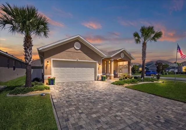 Photo 1 of Single family home for sale at 2 Tideway Trl, Palm Coast, FL 32137 | MLS# FC321111 | Listing updated on 2026-10-13