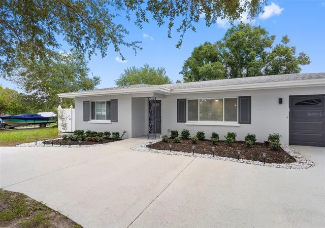 3rd image of 1601 Hardwood Dr, Clearwater, FL 33756 | MLS# TB8544112
