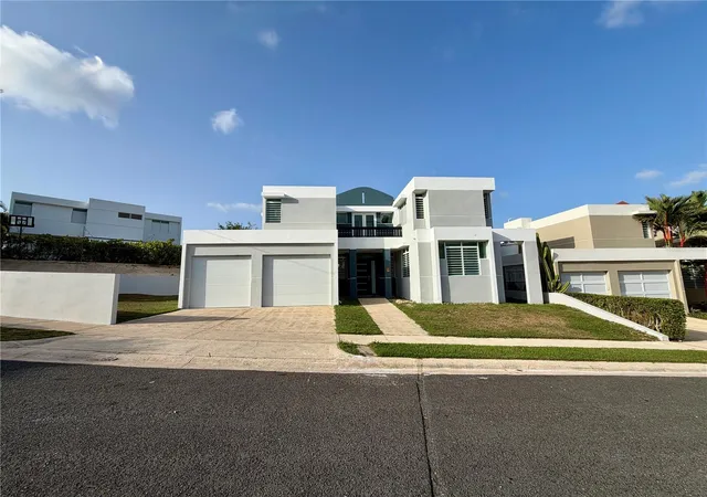 Photo 1 of Single family home for sale at G704 Estancias Del Bosque, Trujillo Alto, PR 00976 | MLS# PR9123830 | Listing updated on 2026-09-01
