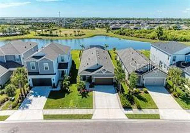 Photo 2 of Sale Pending at 4253 Pond Brk Ct, Bradenton, FL 34211 | MLS# A4704613 | Listing updated on 2026-09-01