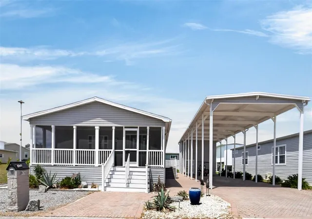 Manufactured home for sale at 10039 Sterling Ave, Dade City, FL 33525 | MLS# TB8544125 | Listing updated on 2026-09-19