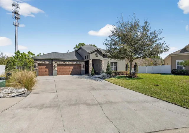 Photo 3 of Single family home for sale at 1808 Via Chianti St, Plant City, FL 33566 | MLS# L4964706 | Listing updated on 2026-09-29