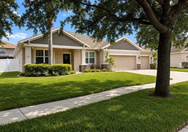 Photo 1 of Single family home for sale at 1518 Rhodeswell Ln, Dover, FL 33527 | MLS# TB8544131 | Listing updated on 2026-09-02