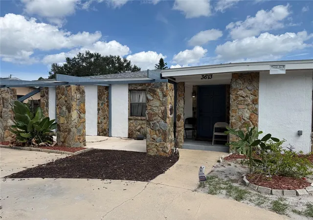 2nd image of 3613 6th Avenue S, Saint Petersburg, FL 33711 | MLS# TB8544134