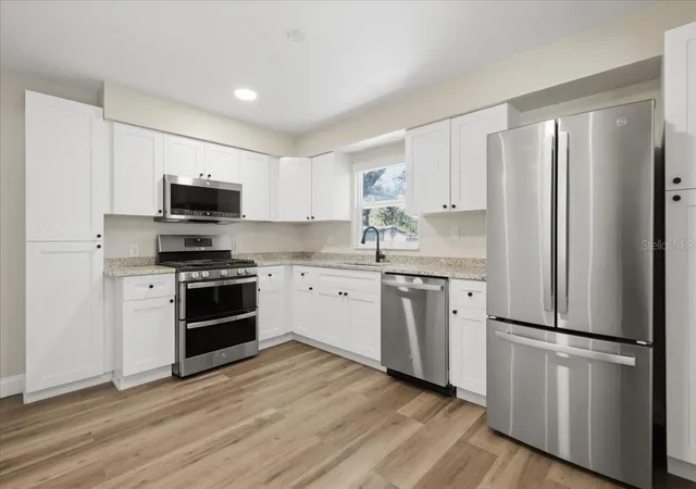 Photo 4 of Single family home for sale at 1837 Pasadena Dr, Dunedin, FL 34698 | MLS# W7889080 | Listing updated on 2026-10-10