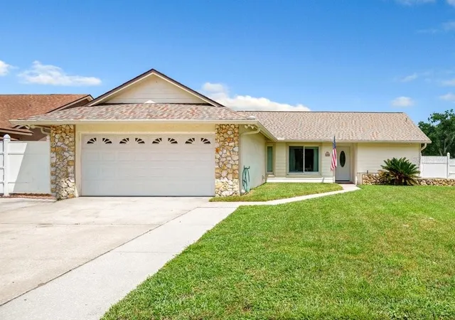 Photo 1 of Single family home for sale at 2958 Mallorn Way, Casselberry, FL 32707 | MLS# V4951035 | Listing updated on 2026-09-15