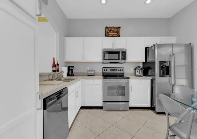 Photo 2 of Single family home for sale at 13037 Lily Pond Ct, Orlando, FL 32824 | MLS# R4911909 | Listing updated on 2026-09-30