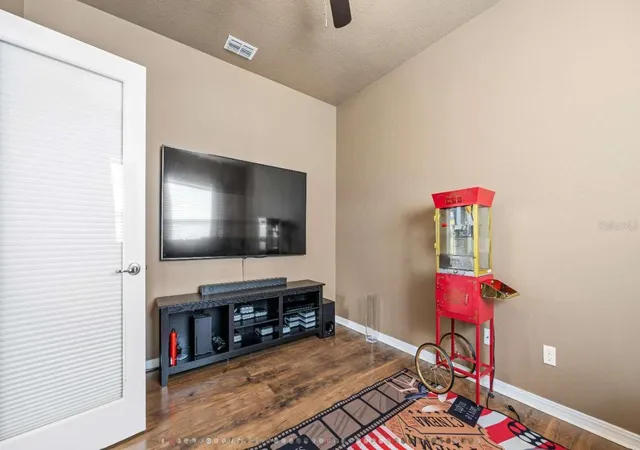 Photo 4 of Single family home for sale at 25038 NW 9th Lane, Newberry, FL 32669 | MLS# GC543145 | Listing updated on 2026-09-22