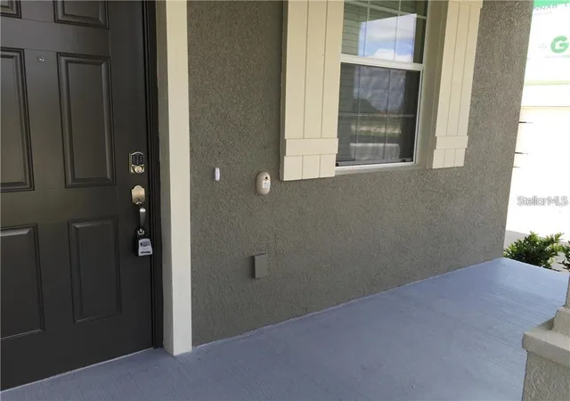 Photo 2 of Townhouse for sale at 13048 Garridan Ave, Windermere, FL 34786 | MLS# O6437967 | Listing updated on 2026-09-01