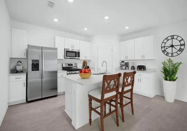 Photo 2 of Single family home for sale at 13835 Shellmore Ave, Palmetto, FL 34221 | MLS# TB8544189 | Listing updated on 2026-10-09