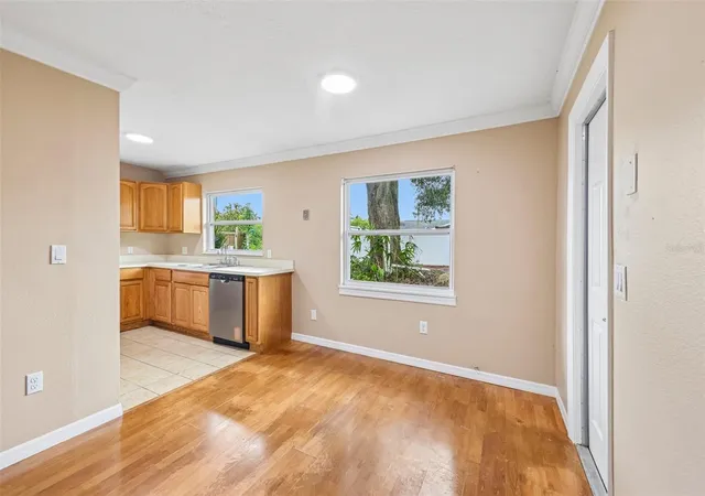 Photo 4 of Single family home for sale at 6698 Rivo Alto Ave, Orlando, FL 32809 | MLS# O6437983 | Listing updated on 2026-09-15