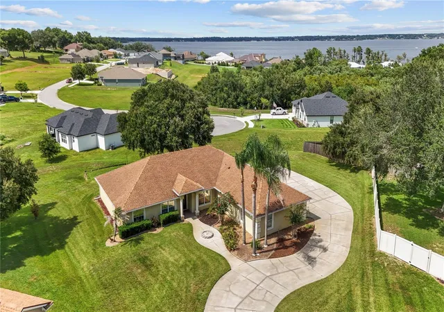 Photo 1 of Single family home for sale at 11546 Nice Ct, Clermont, FL 34711 | MLS# O6437984 | Listing updated on 2026-09-16
