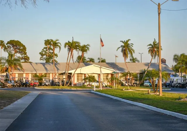 Photo 4 of Sale Pending at 183 Philadelphia Blvd #22, Palm Harbor, FL 34684 | MLS# TB8544201 | Listing updated on 2026-09-28