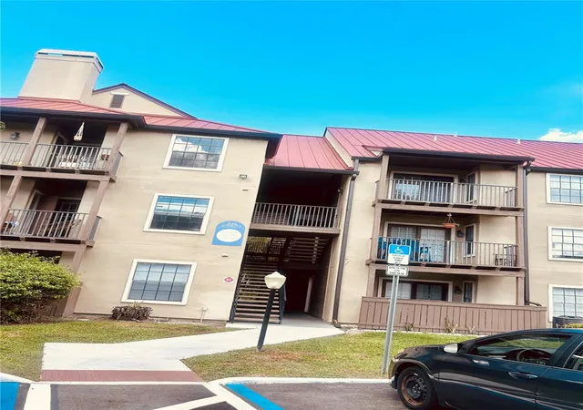 Photo 1 of Condo for sale at 224 Afton Sq #203, Altamonte Springs, FL 32714 | MLS# O6437991 | Listing updated on 2026-09-06