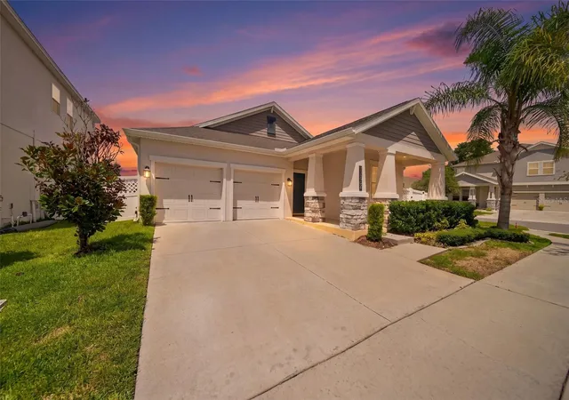 Photo 2 of Single family home for sale at 11006 Robert Frost Dr, Winter Garden, FL 34787 | MLS# O6437992 | Listing updated on 2026-09-02