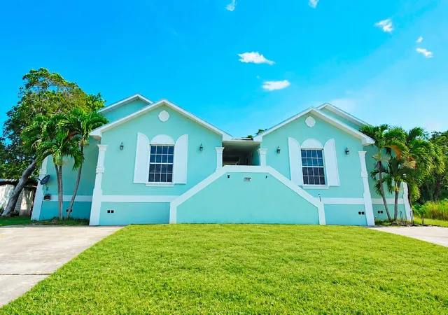 Photo 1 of Multi family home for sale at 1227 Mangrove Ln, Chokoloskee, FL 34138 | MLS# A4704649 | Listing updated on 2026-10-08