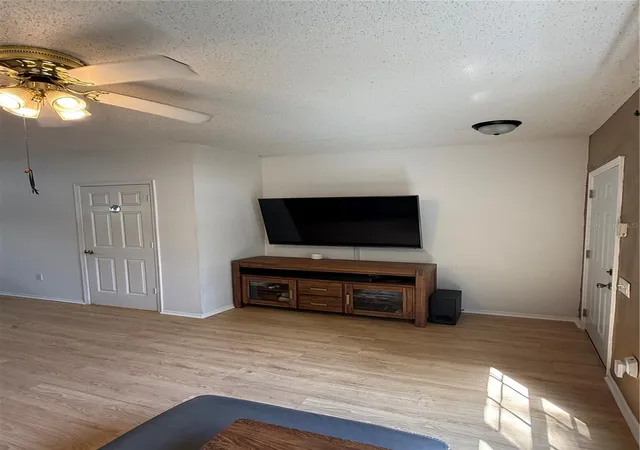 Photo 3 of Townhouse for sale at 30035 Granda Hills Ct, Wesley Chapel, FL 33543 | MLS# TB8544209 | Listing updated on 2026-09-01