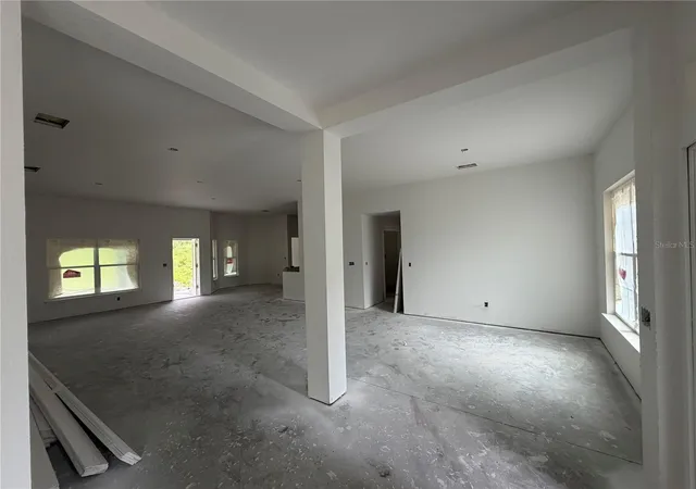 Photo 3 of Single family home for sale at 16924 SE 23rd Avenue, Summerfield, FL 34491 | MLS# OM731433 | Listing updated on 2026-09-21