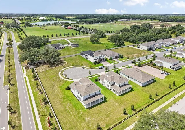 Photo 2 of Single family home for sale at 2985 Water Clover Ct, Apopka, FL 32712 | MLS# O6438017 | Listing updated on 2026-09-04
