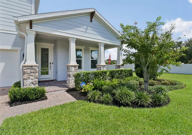 Photo 3 of Single family home for sale at 2985 Water Clover Ct, Apopka, FL 32712 | MLS# O6438017 | Listing updated on 2026-10-02