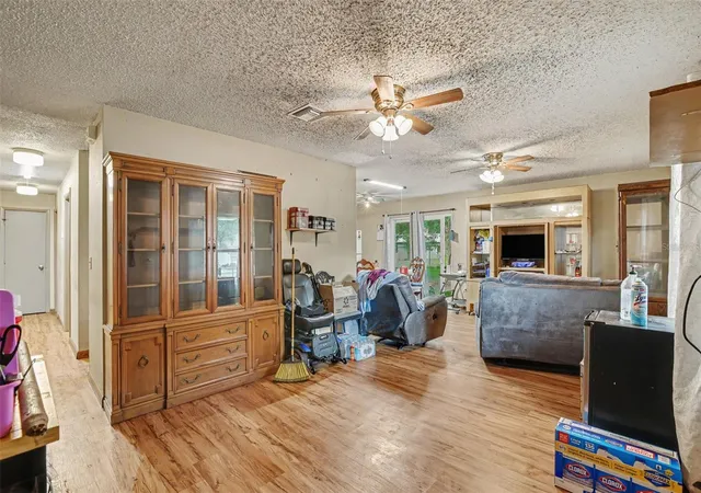 Photo 3 of Sale Pending at 1506 Fish Fin Ct, Tampa, FL 33619 | MLS# TB8544232 | Listing updated on 2026-09-29