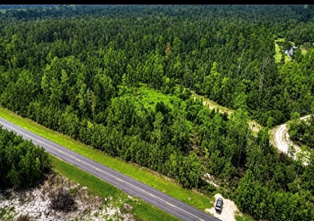 Photo 2 of Land for sale at Sw Co Rd 249, Jasper, FL 32052 | MLS# GC543159 | Listing updated on 2026-10-14