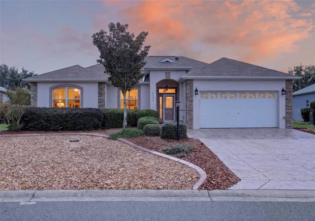 Photo 2 of Single family home for sale at 9888 Southwest 89th Ln Rd, Ocala, FL 34481 | MLS# OM731438 | Listing updated on 2026-09-03