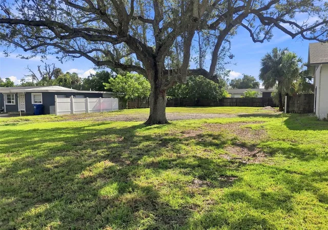 Photo 2 of Land for sale at 4135 Carson St NE, Saint Petersburg, FL 33703 | MLS# TB8544243 | Listing updated on 2026-09-03