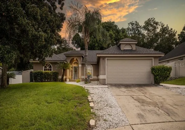 Photo 3 of Single family home for sale at 859 High Pointe Cir, Minneola, FL 34715 | MLS# G5117225 | Listing updated on 2026-09-07