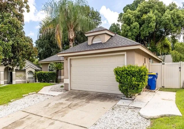 Photo 4 of Single family home for sale at 859 High Pointe Cir, Minneola, FL 34715 | MLS# G5117225 | Listing updated on 2026-09-07