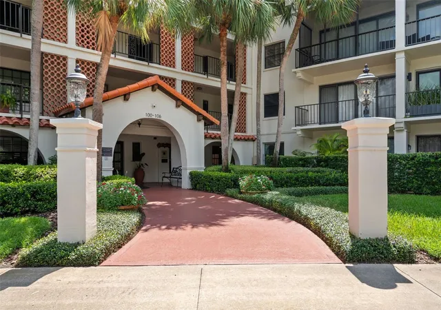 Condo for sale at 100 S Interlachen Ave #101, WINTER PARK, FL 32789 | MLS# O6438038