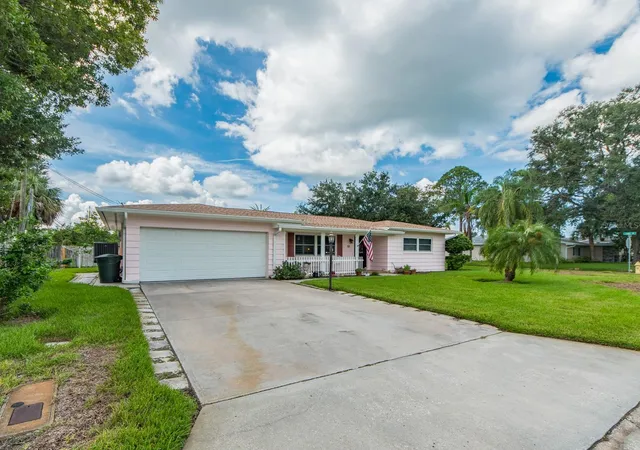 Single family home for sale at 63 Nicholas Dr, DUNEDIN, FL 34698 | MLS# TB8544261