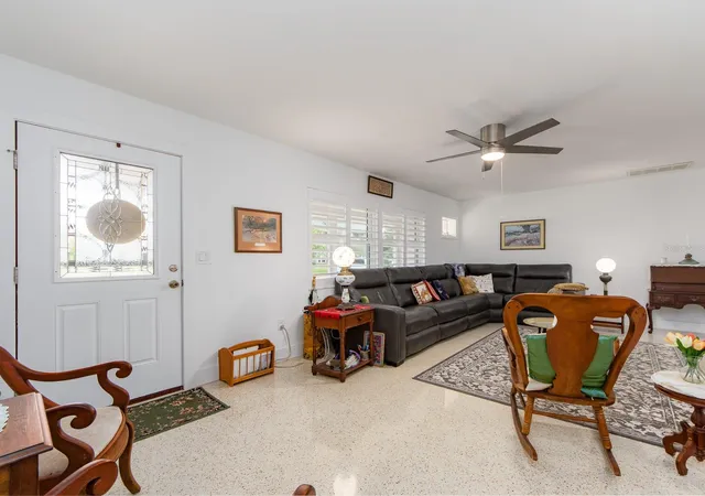 Photo 3 of Single family home for sale at 63 Nicholas Dr, Dunedin, FL 34698 | MLS# TB8544261 | Listing updated on 2026-09-20