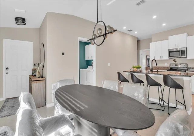 Photo 3 of Single family home for sale at 1841 Crinkle Leaf Ct, Ruskin, FL 33570 | MLS# S5156693 | Listing updated on 2026-09-17