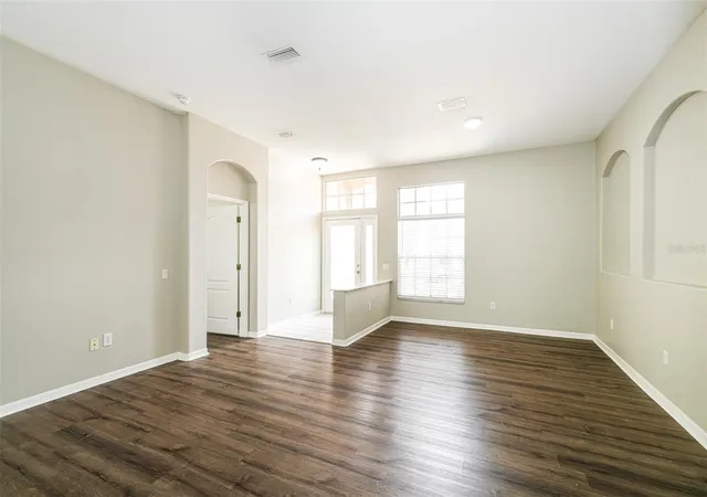 Photo 3 of Sale Pending at 4320 Balington Dr, Valrico, FL 33596 | MLS# TB8544263 | Listing updated on 2026-09-29