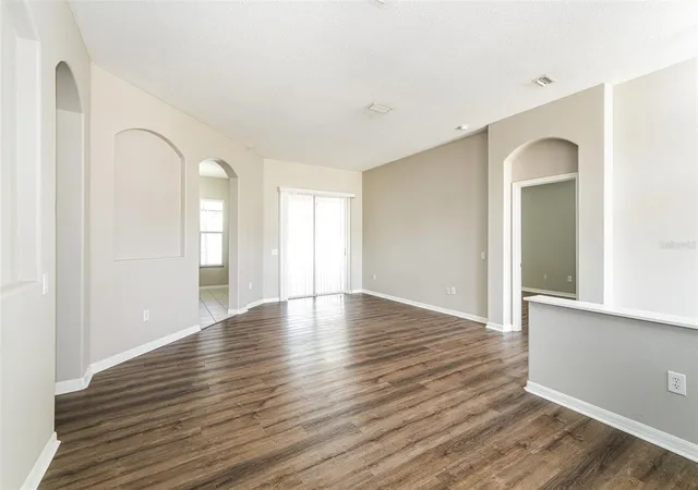 Photo 4 of Sale Pending at 4320 Balington Dr, Valrico, FL 33596 | MLS# TB8544263 | Listing updated on 2026-09-29
