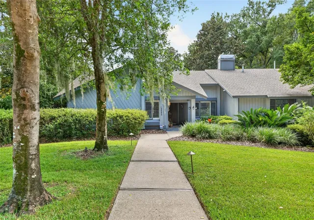 Photo 3 of Sale Pending at 2445 NW 15th Place, Gainesville, FL 32605 | MLS# GC543162 | Listing updated on 2026-09-14