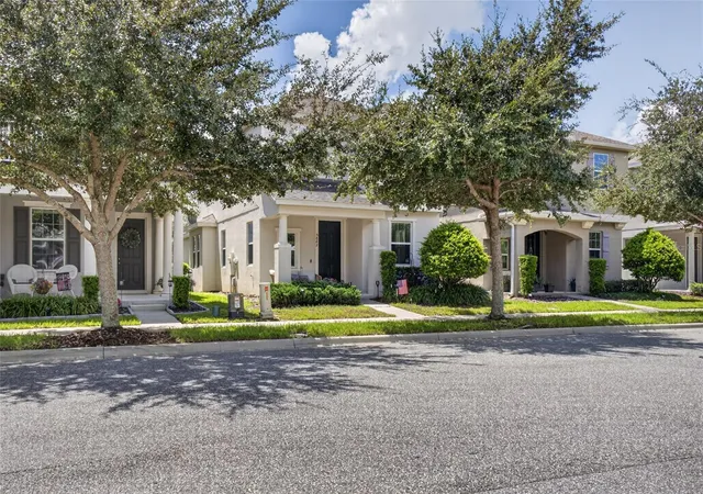 Photo 3 of Single family home for sale at 5887 Cypress Hl Rd, Winter Garden, FL 34787 | MLS# O6438059 | Listing updated on 2026-10-02