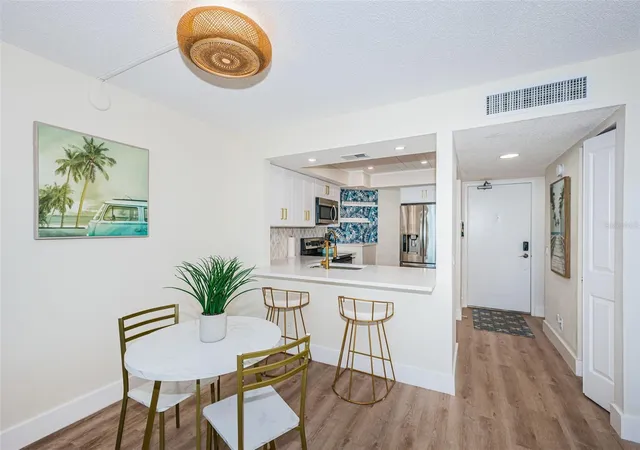 4th image of 6177 Sun Blvd, St. Petersburg, FL 33715