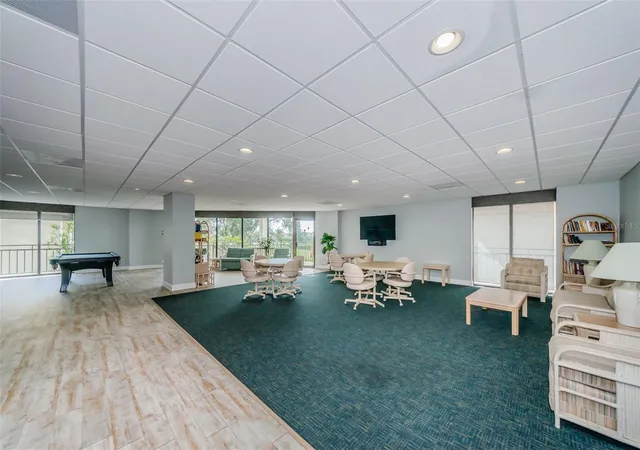 2nd image of 6177 Sun Blvd, Saint Petersburg, FL 33715