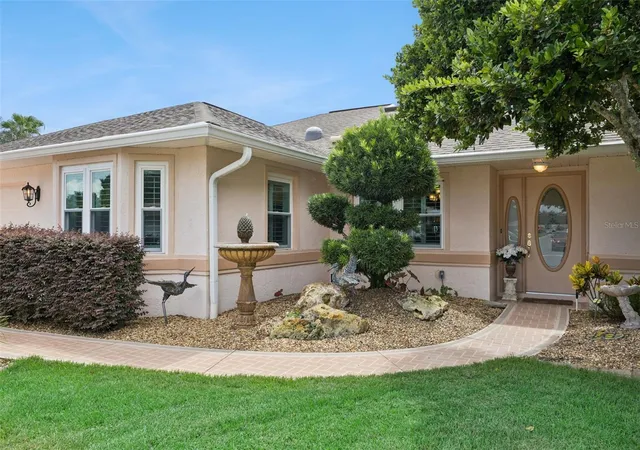 Photo 3 of Sale Pending at 26707 Wimbledon St, Leesburg, FL 34748 | MLS# G5117231 | Listing updated on 2026-09-15