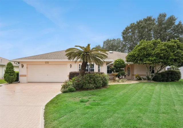 Photo 4 of Sale Pending at 26707 Wimbledon St, Leesburg, FL 34748 | MLS# G5117231 | Listing updated on 2026-09-15